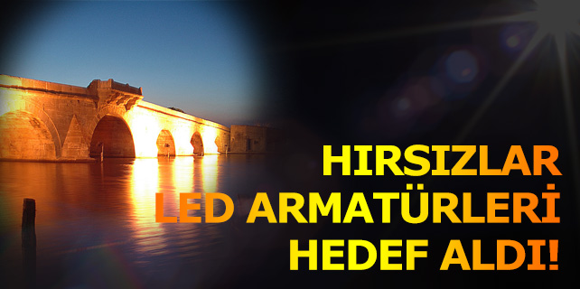 Tarihi Köprüyü Aydınlatan Lambalar Çalındı