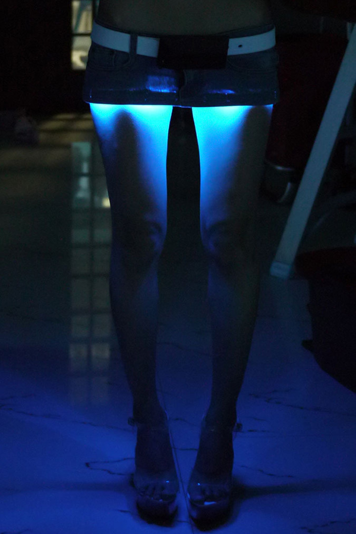 ledli-mini-etek-modasi-4