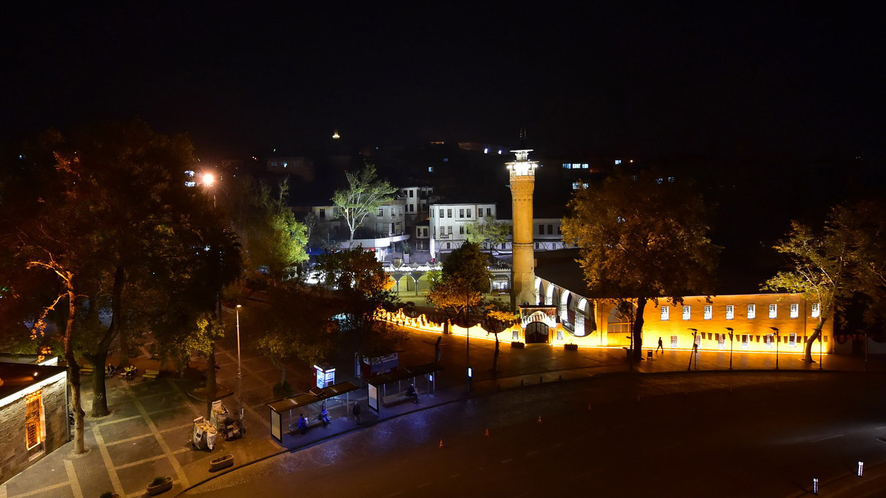 kahramanmaras-ulu-camii-led-aydinlatma-11