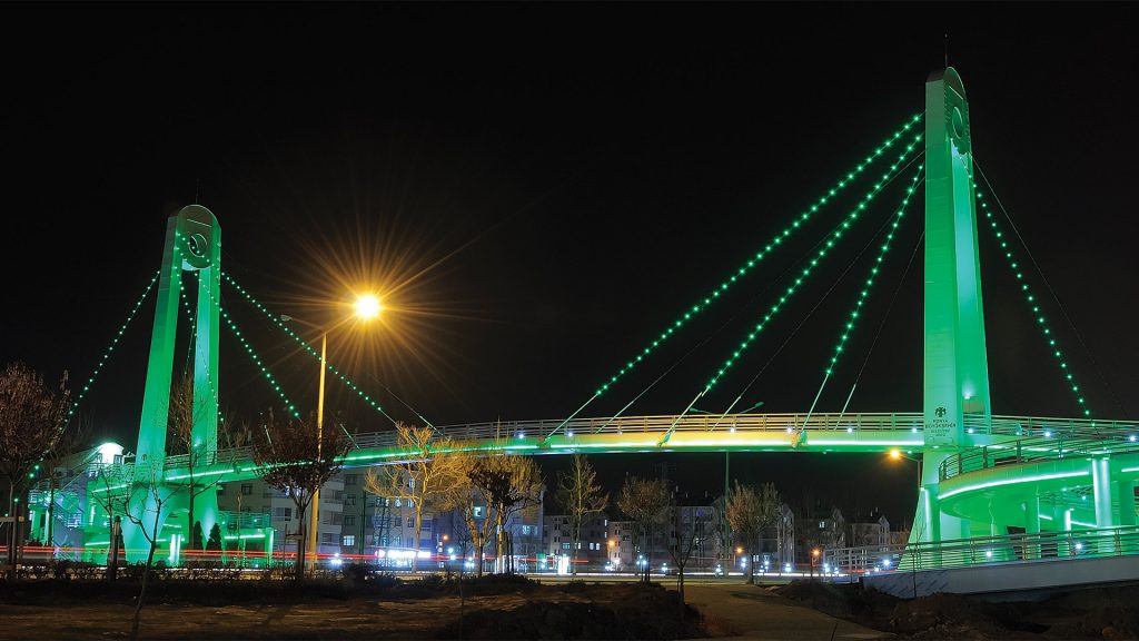 Elmalılı Hamdi Yaya Üst Geçidi Mimari Aydınlatma Projesi