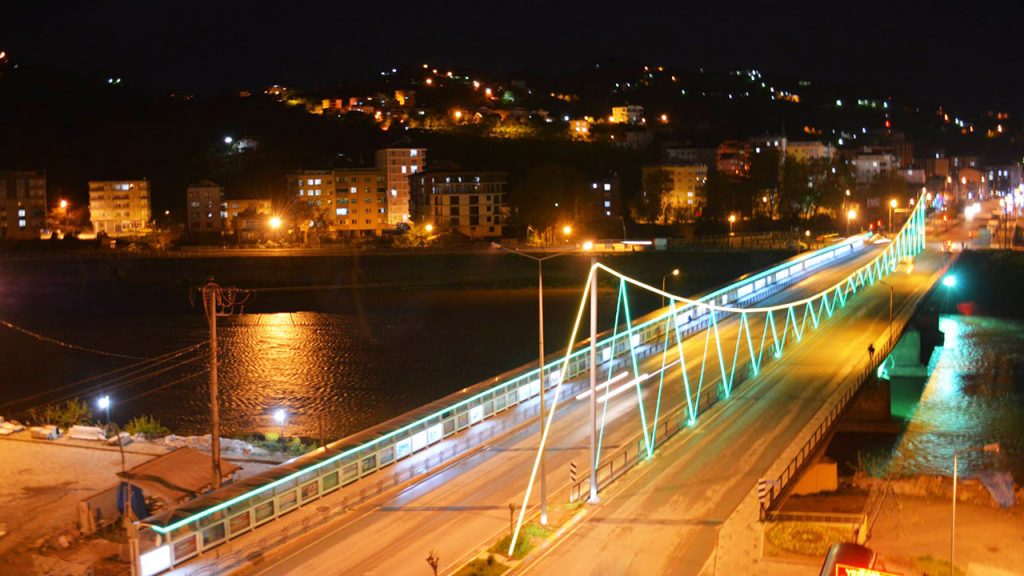 Görele Köprüsü Işıklandırıldı