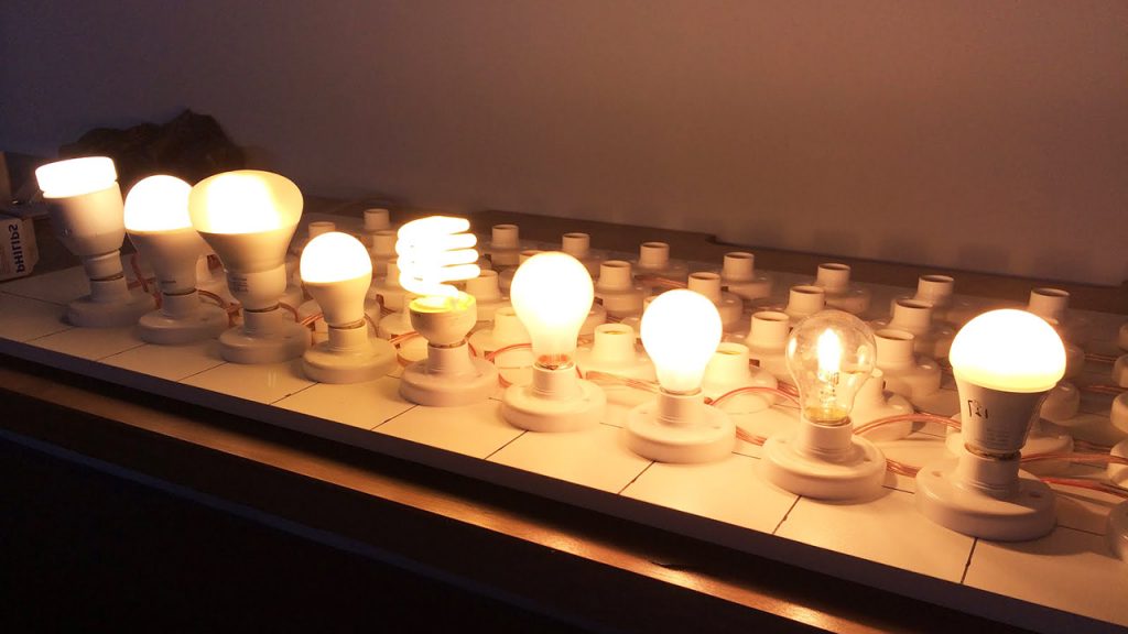 LED Ampuller Neden Yanıp Söner?