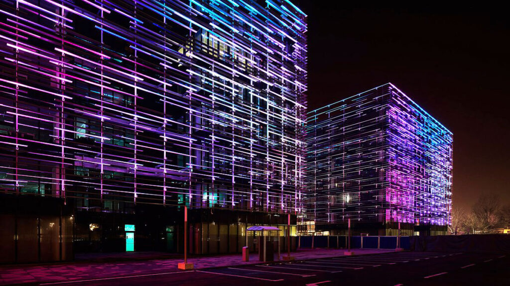 The Simple Trick That Created a Dramatic Office Exterior