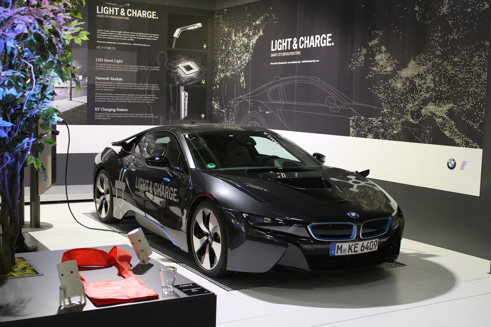Heper-BMW-Light-Building-2016-2