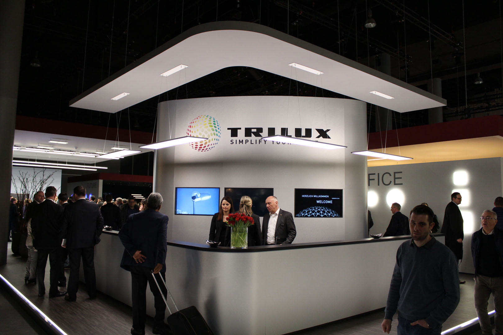 Light-Building-Messe-Frankfurt-2016-Trilux