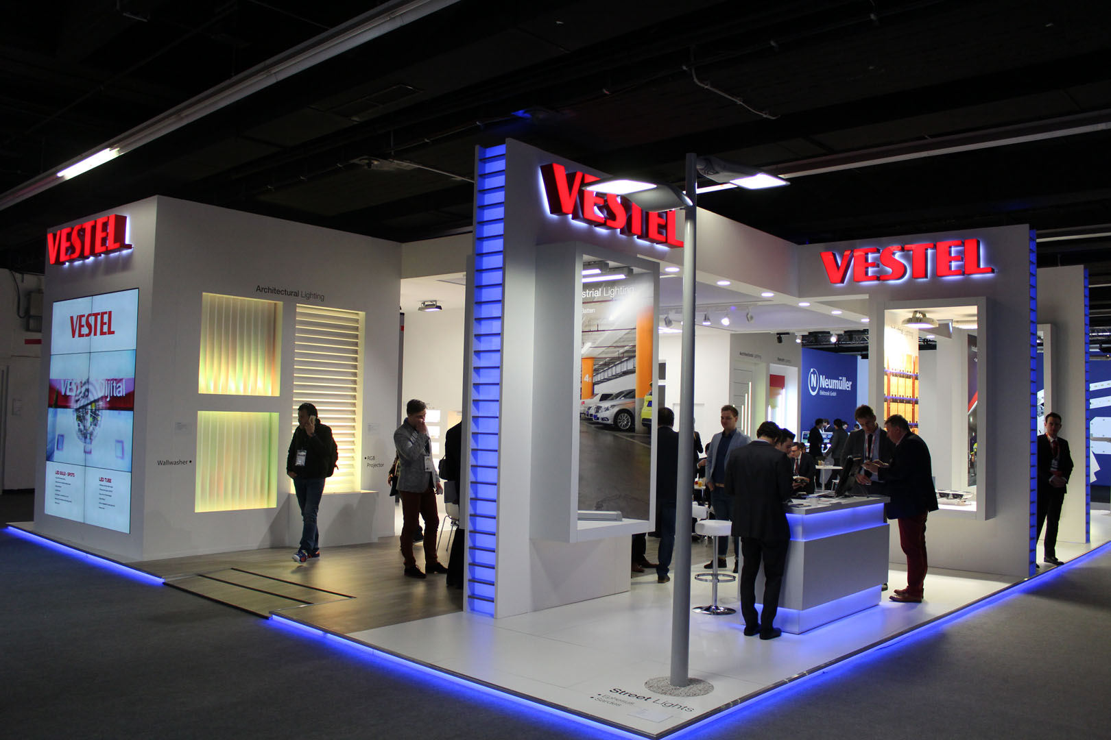 Light-Building-Messe-Frankfurt-2016-Vestel-1